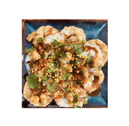 Picture of Papdi Chaat with masala (chole aloo) 20 pcs